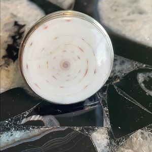 Sterling silver shell ring